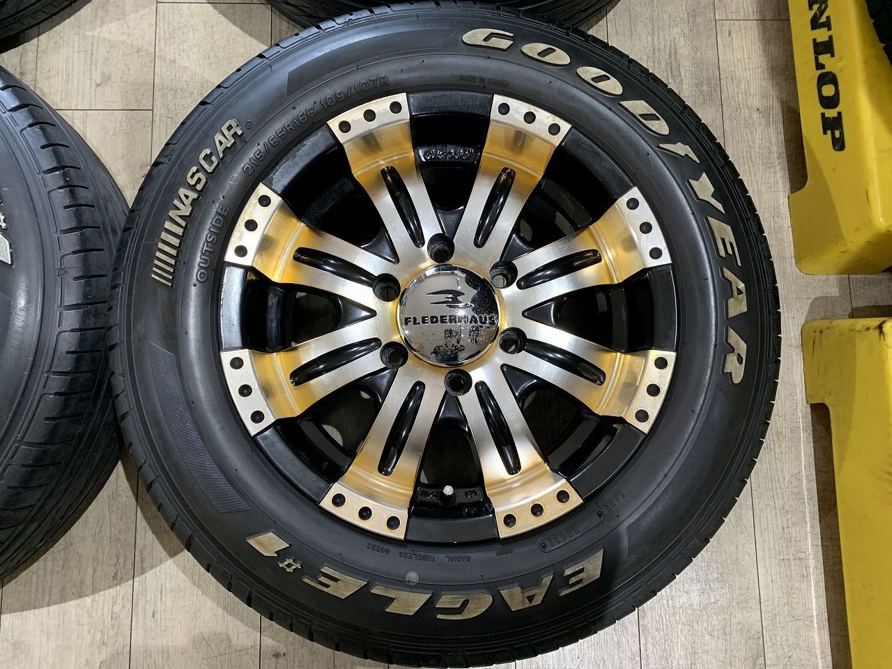 さ*ん様 Goodyear Eagle #1 16インチ ブレーダーマウス　ハイ 51uPXisWc2L.jpg