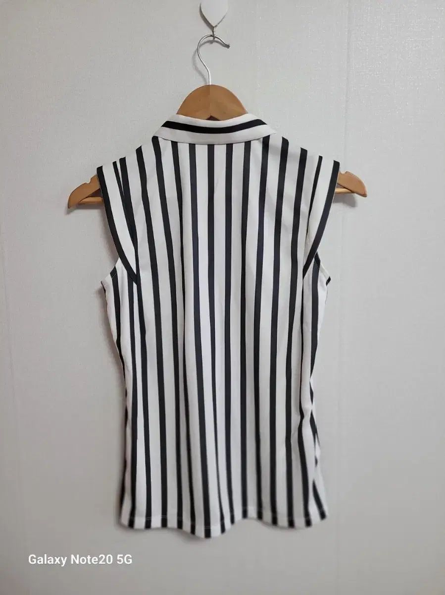 角度 Tシャツ