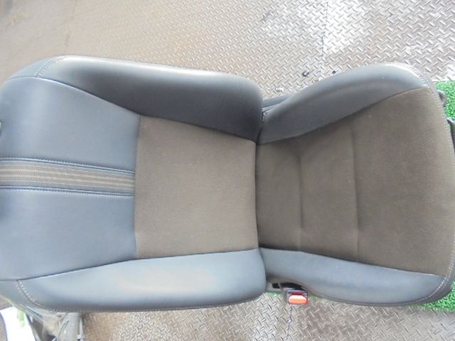 シエンタ NHP170G