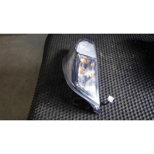 デイズルークス DBA-B21A 左テールランプ