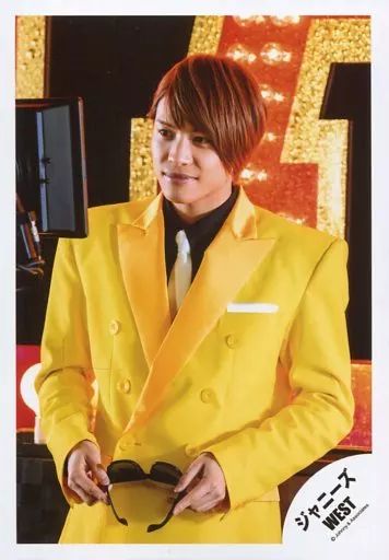 中古】生写真(ジャニーズ) ジャニーズWEST/中間淳太/上半身・衣装黄色