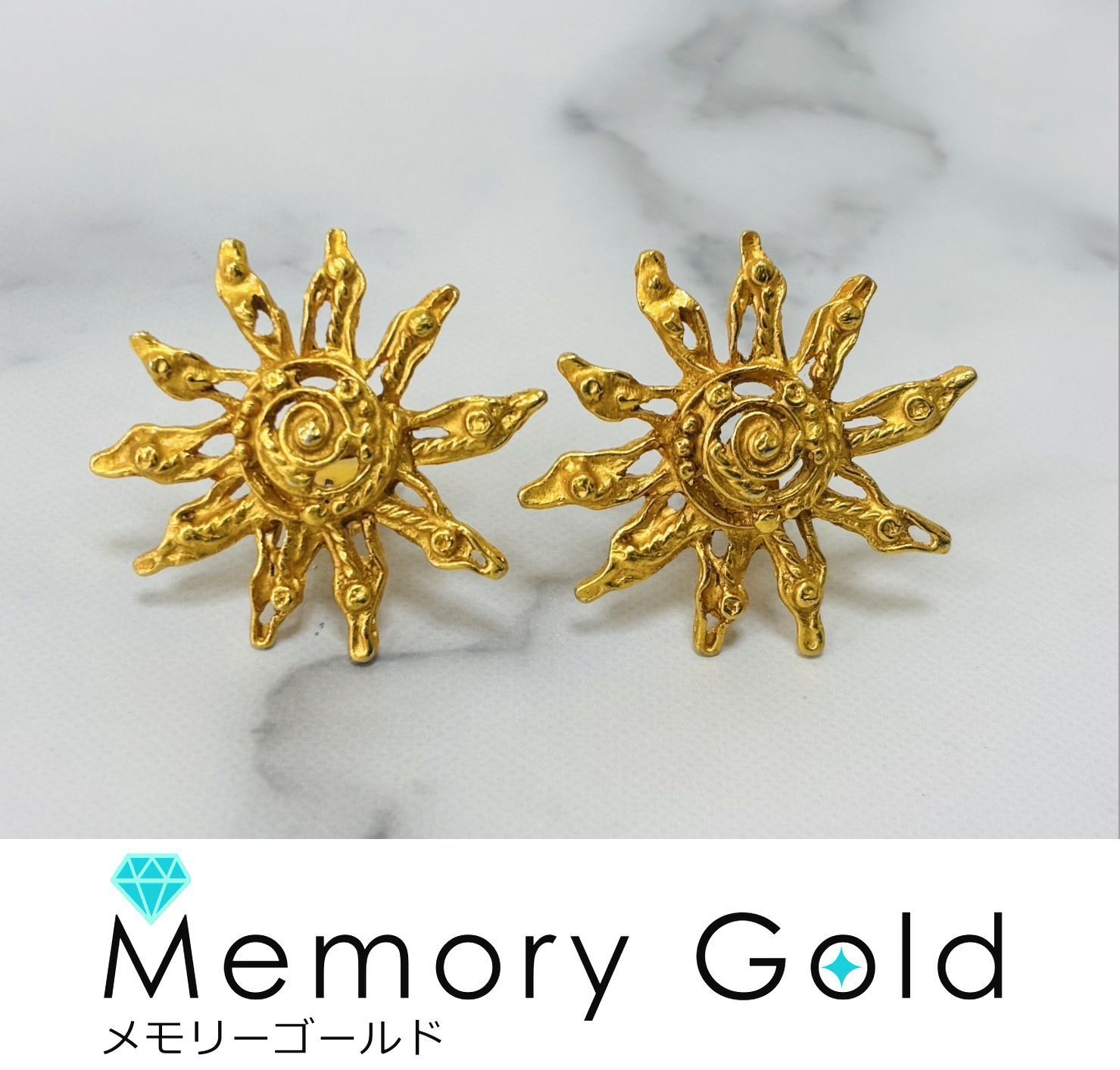 Christian Lacroix イヤリング ゴールド クリスチャンラクロワ