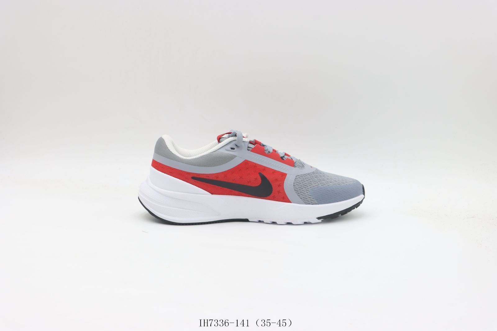 今日 Nike ナイキ ランニングシューズ IH7336-141 グレーレッド