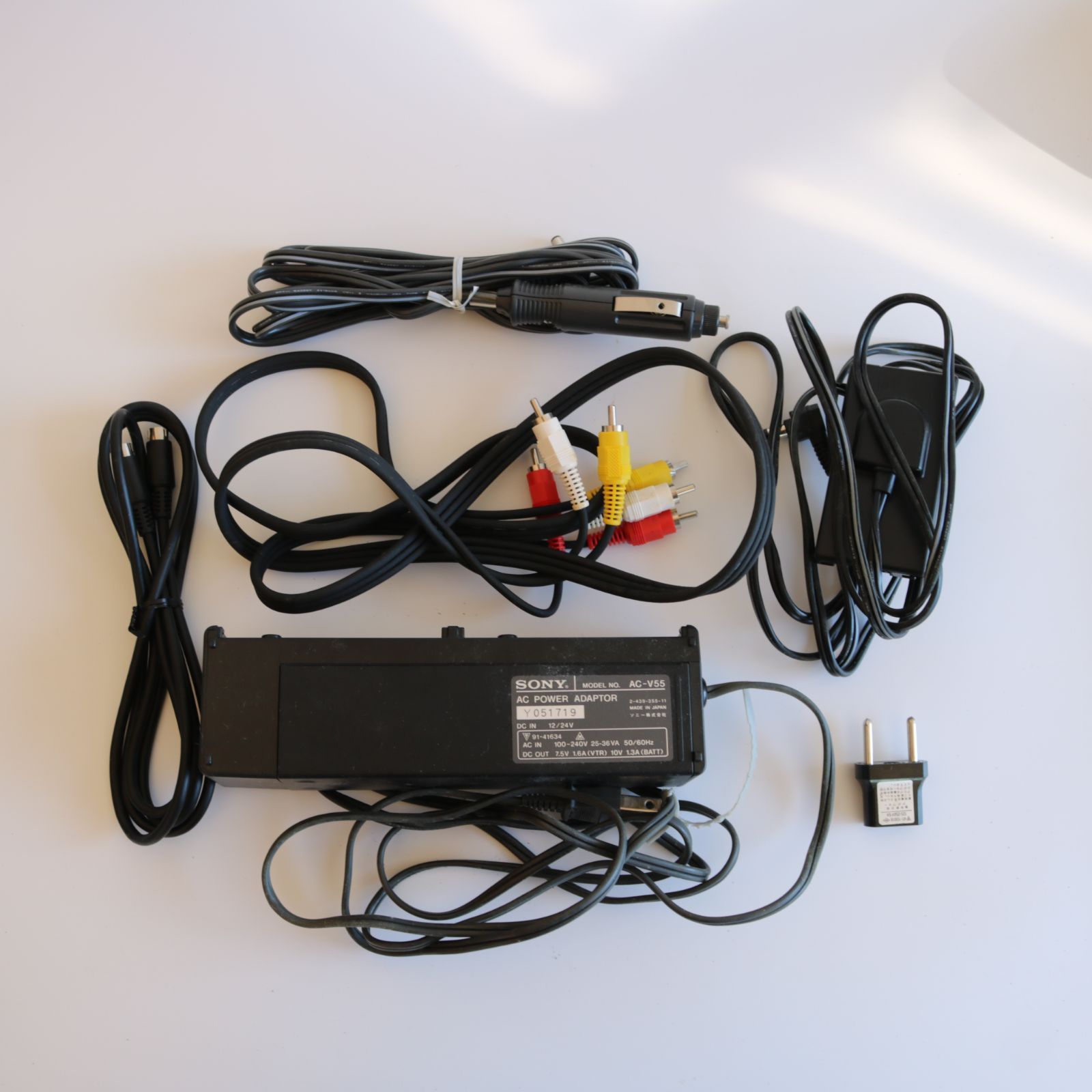 SONY】ソニー ビデオカメラ CCD-V700 video Hi8 Handy cam - メルカリ