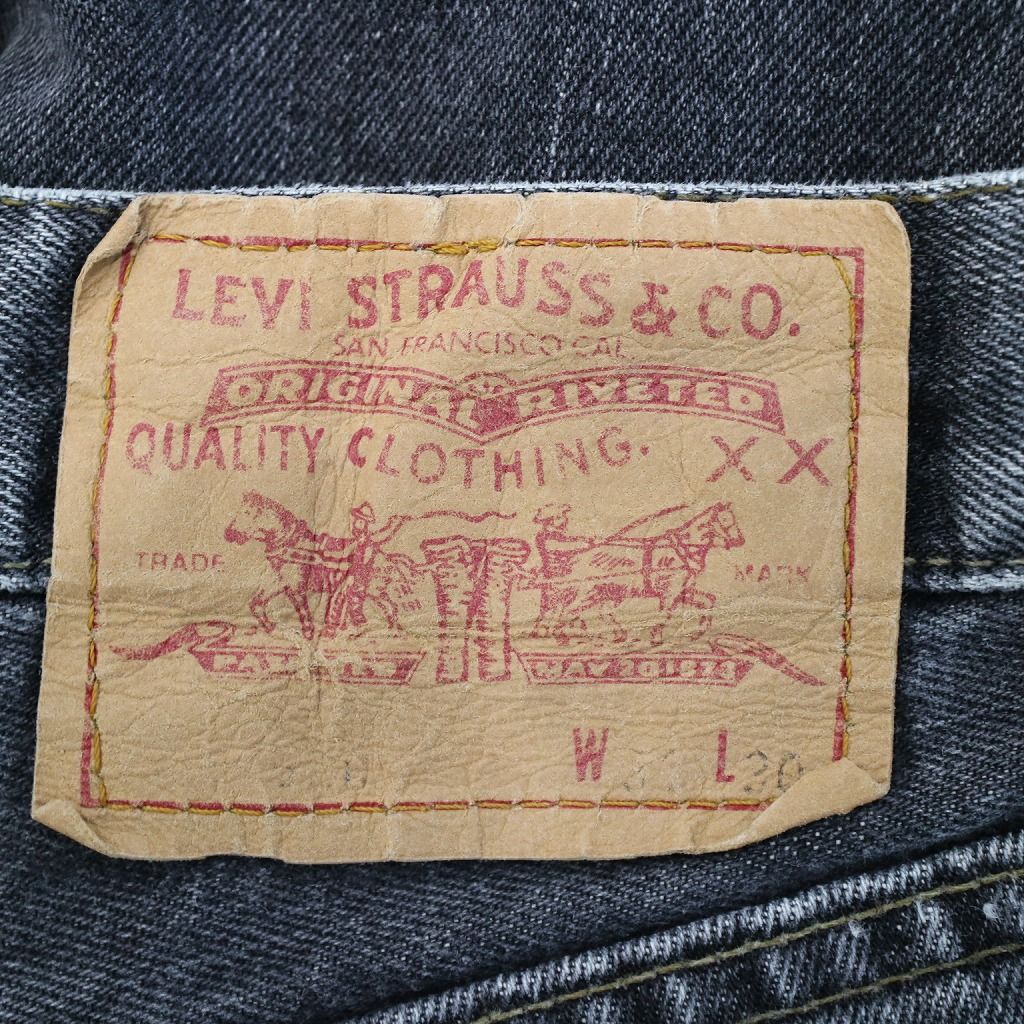 90年代 フランス製 Levi's リーバイス 501 ブラック デニム パンツ ワーク  アメカジ ブラック (メンズ 31×30) O8379 中古 古着 90年代 フランス製 Levi's リーバイス 501 ブラック デニム パンツ