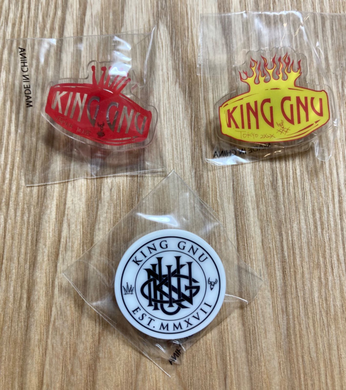 ツアー記念KingGnu バッジ 3枚 FC限定 【ツアー記念SALE】KingGnu 未