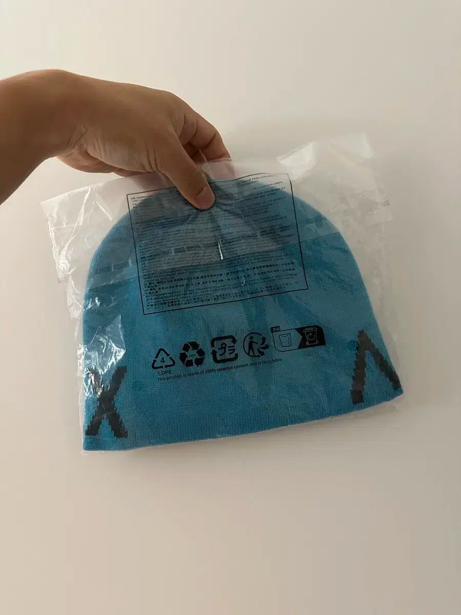 Arc teryx アークテリクス ザ ワールド ヘッド トーク ブルー テトラ