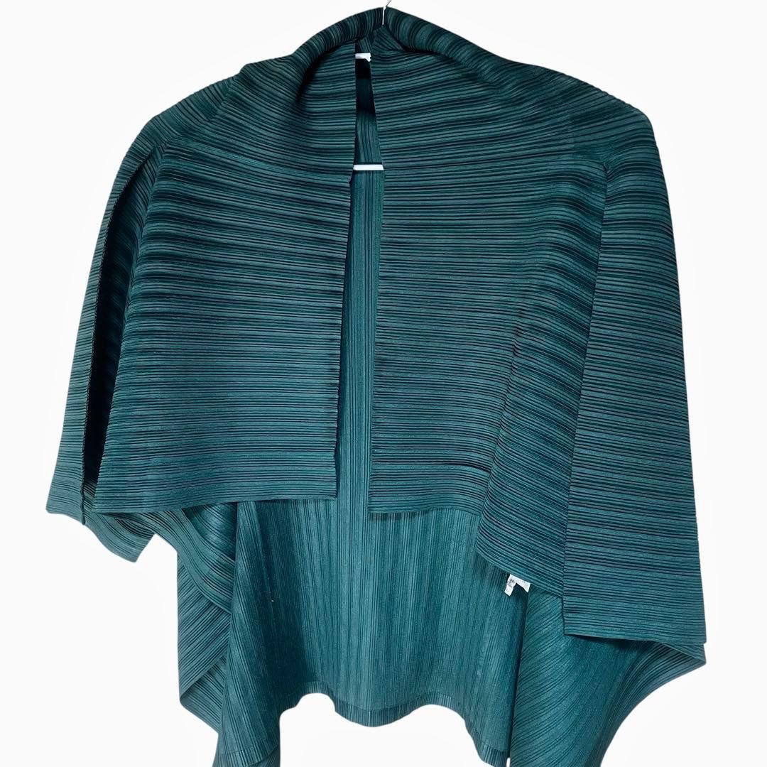 プリーツプリーズ カットソー トップス イッセイミヤケ グリーン 緑