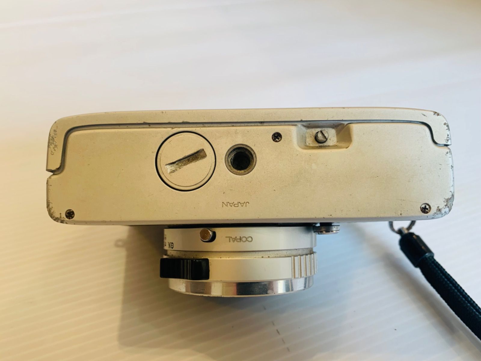 昭和レトロ】フィルムカメラ Konica C35 【凹み、傷あり