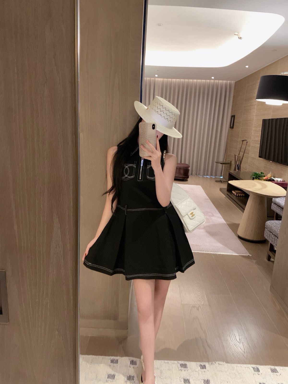 ほしい♡ココビーチ CHANEL デニムプリントワンピース 今日特価】Chanel Stitch Logo Denim Dress シャネル明線ロゴ