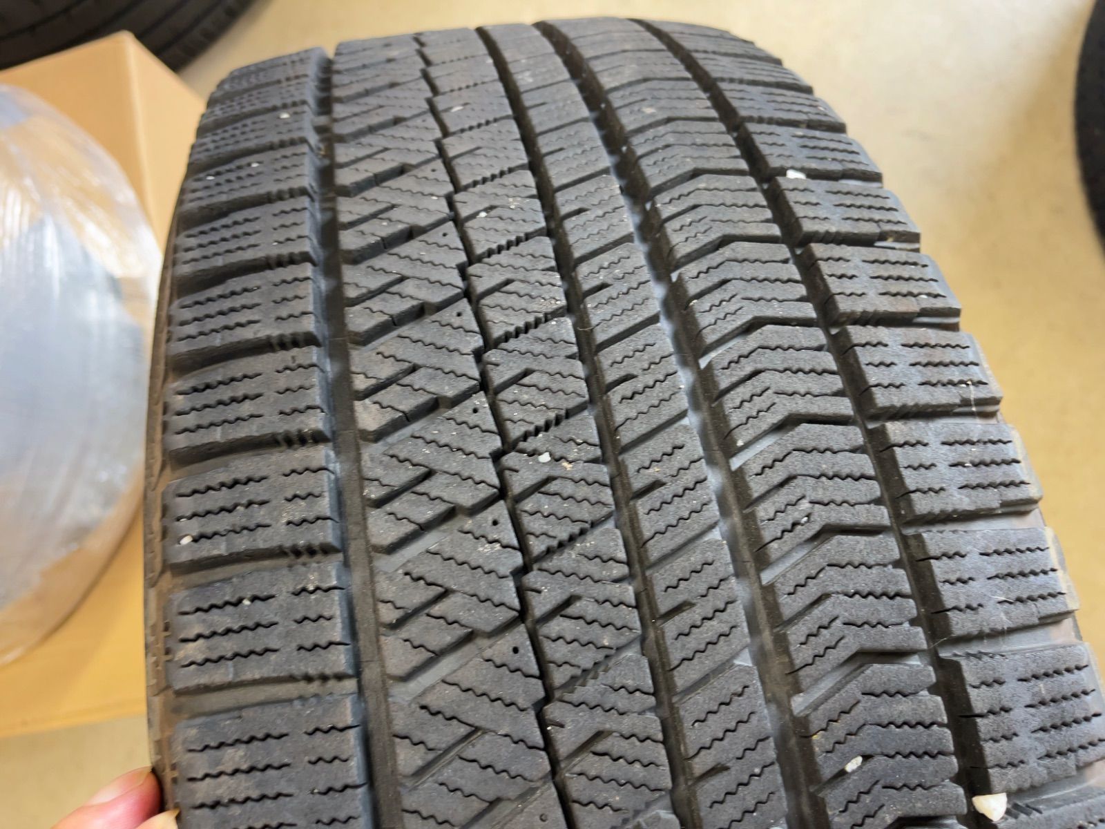 BMW G30 G31 5シリーズ 純正 ブリザック RFT 225/55R17 程度良好品】BMW G30 5シリーズ 純正 17in 7.5J +27 PCD112 トーヨー
