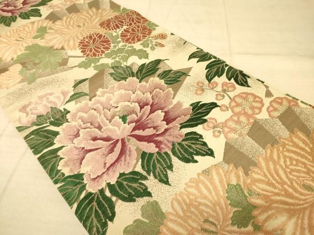 さんぺいです❣️ 【着物と帯 時流】F25287◆正絹 アンティーク 丸帯◆ 平和屋着物◎アンティーク 丸帯 菊に牡丹 引き抜き帯 正絹 逸品