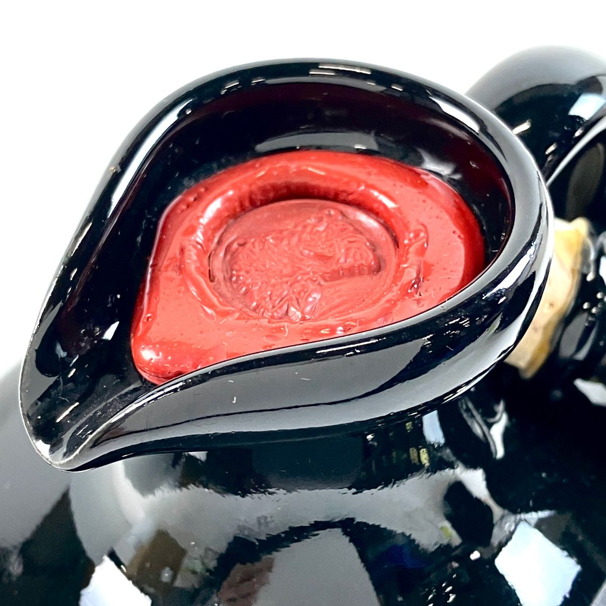 クイーンエリザベス2世 QE2 12年 黒陶器 760ml スコッチ