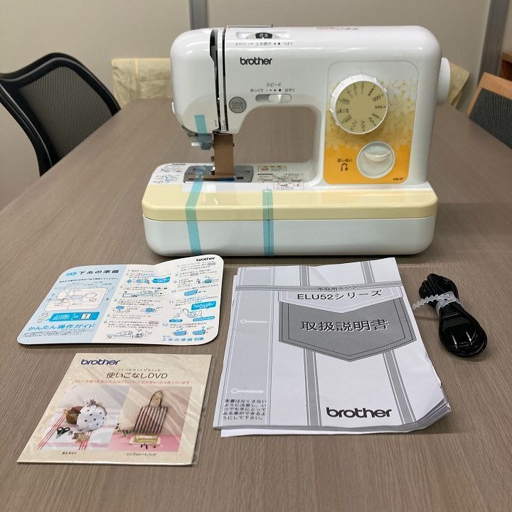 電子ミシン ELU52
