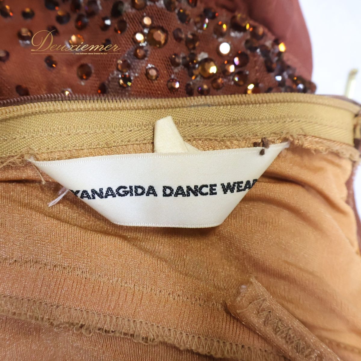 【社交ダンス衣装】ブラウン YANAGIDA ヤナギダ ラテン ドレス ワンピース 茶色 レース ゴールド ダンス デモ 競技用 装飾 高級感 濃い茶色 おしゃれ 揺れる装飾 社交ダンス衣装】ブラウン YANAGIDA ヤナギダ ラテン ドレス
