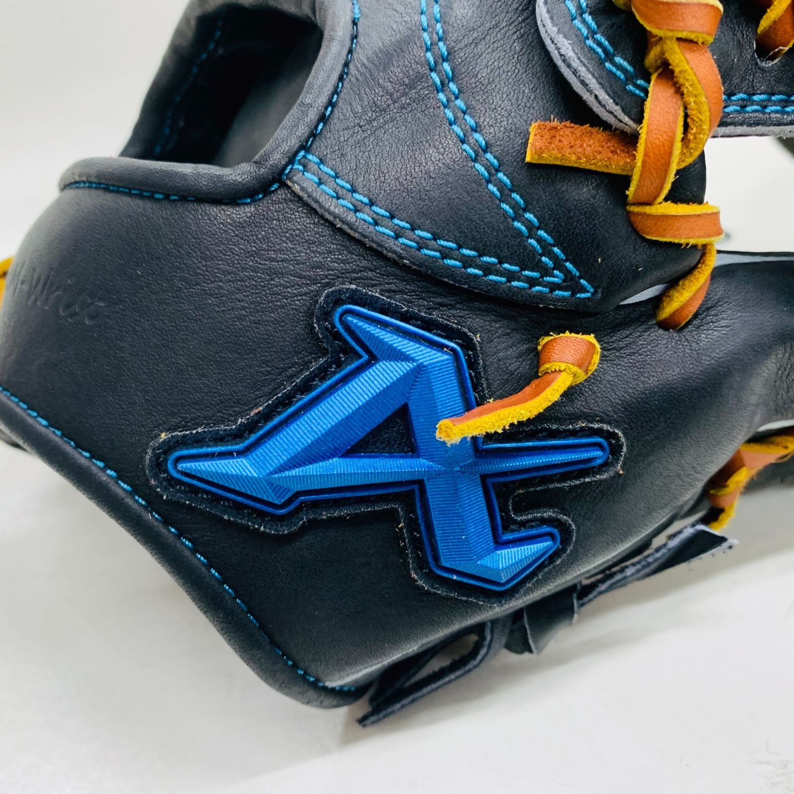 アトムズ　AGL-NE102　硬式用　内野手用　日本製　ERMリスト　型付け済み 野球 アトムズ 硬式グローブ グラブ NEO GLOBAL LINE 右投用 内