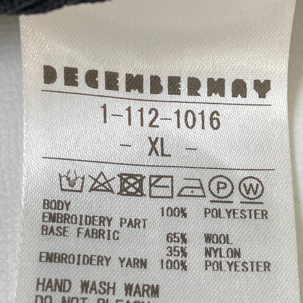 サイズ：XL DECEMBERMAY ディセンバーメイ  Vネック ロゴニットベスト  ブラック系 [240101429342] ゴルフウェア メンズ ストスト サイズ：XL DECEMBERMAY ディセンバーメイ Vネック ロゴニット
