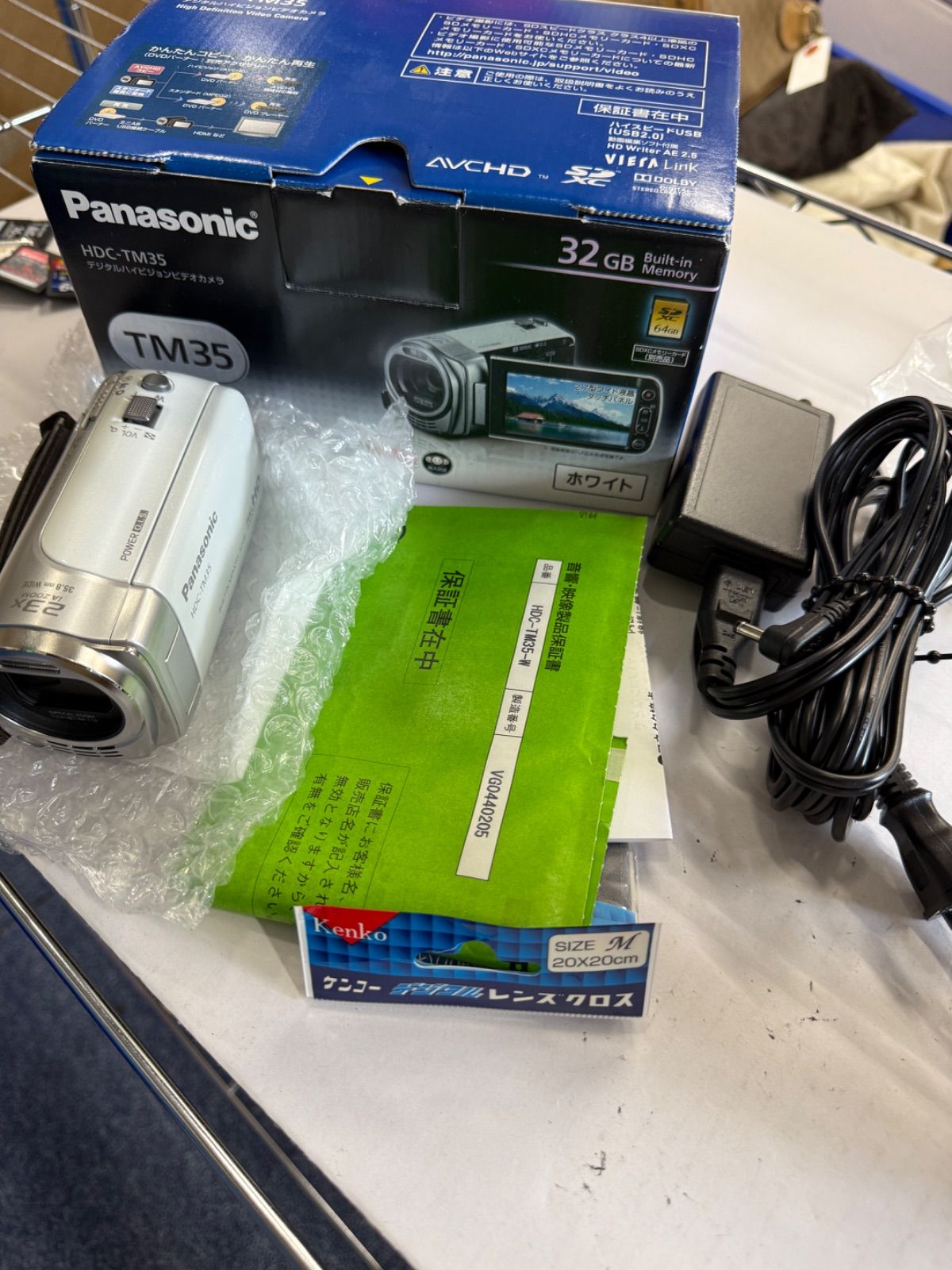 カメラ Panasonic HDC-TM35 ビデオカメラ 本体+付属品一式