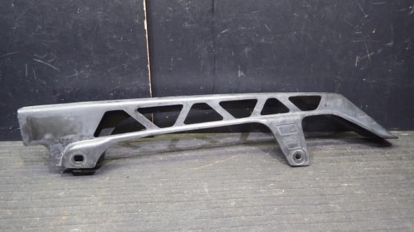 スズキ GSX-R250 GJ72A チェーンカバー 割れなし S102-63