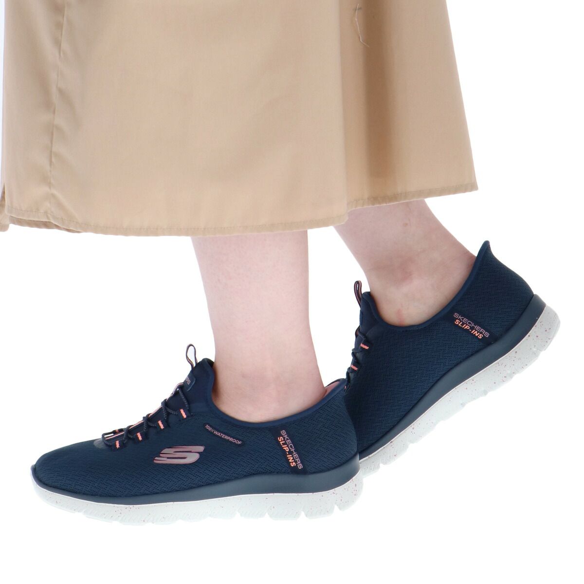 スケッチャーズ