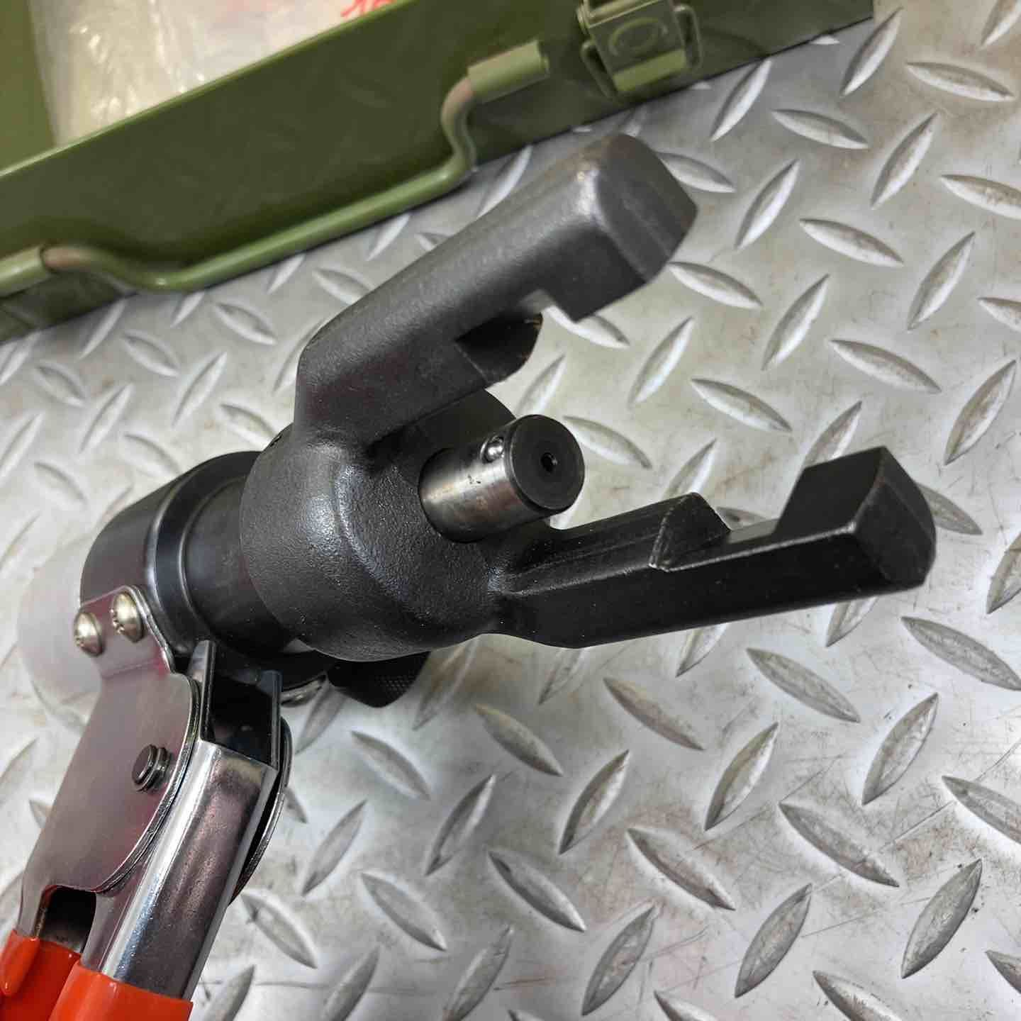 油圧式つば出し工具 6001
