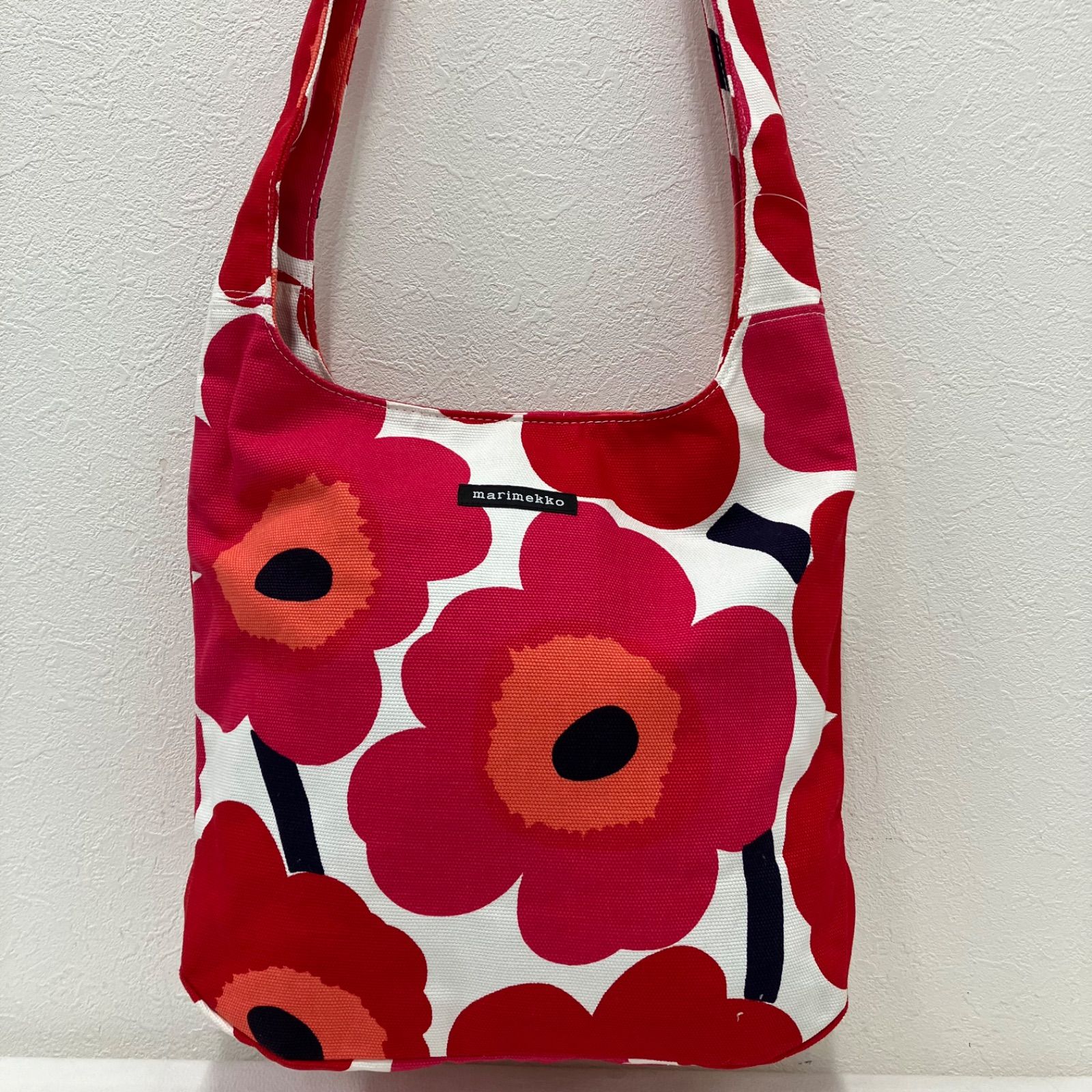 marimekko フラワーパターン ショルダーバッグ marimekko - marimekko 