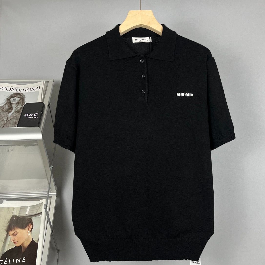 miu miu ミュウミュウブラック ポロシャツ