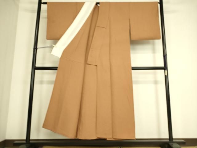 平和屋着物▽上質な色無地　単衣　紋意匠　遠州茶色　正絹　逸品　DAAS0486az 平和屋着物▽上質な色無地 単衣 紋意匠 遠州茶色 正絹 逸品 DAAS0486az