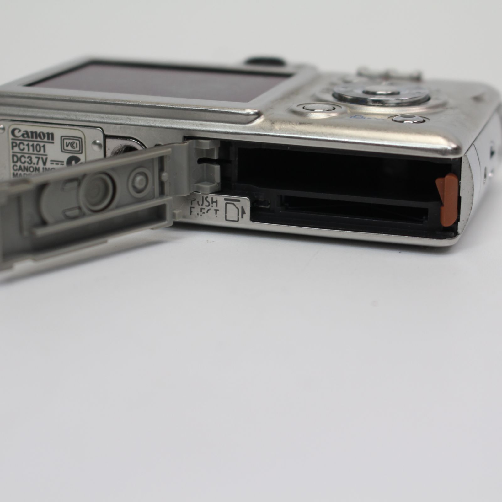 632)Canon IXY DIGITAL コンパクトデジタルカメラ PC1101 キャノン 
