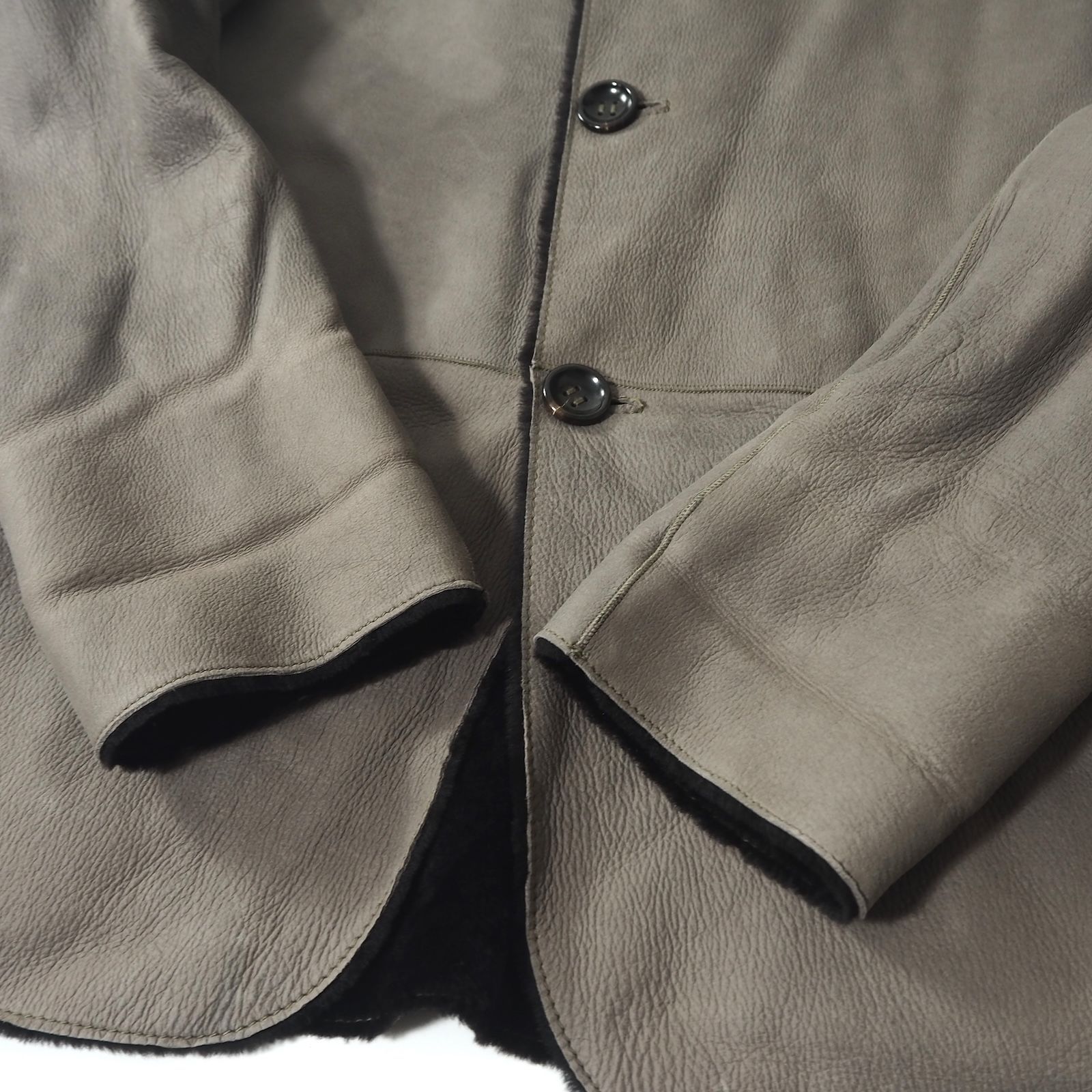 ◎ジョルジオアルマーニ GIORGIO ARMANI レザータグ 黒タグ 