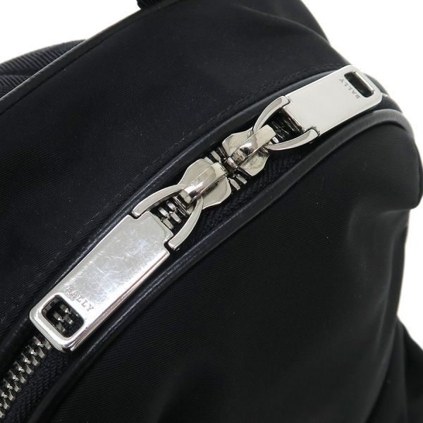 バリー ボディバッグ 【Bランク】【中古】 - メルカリ 