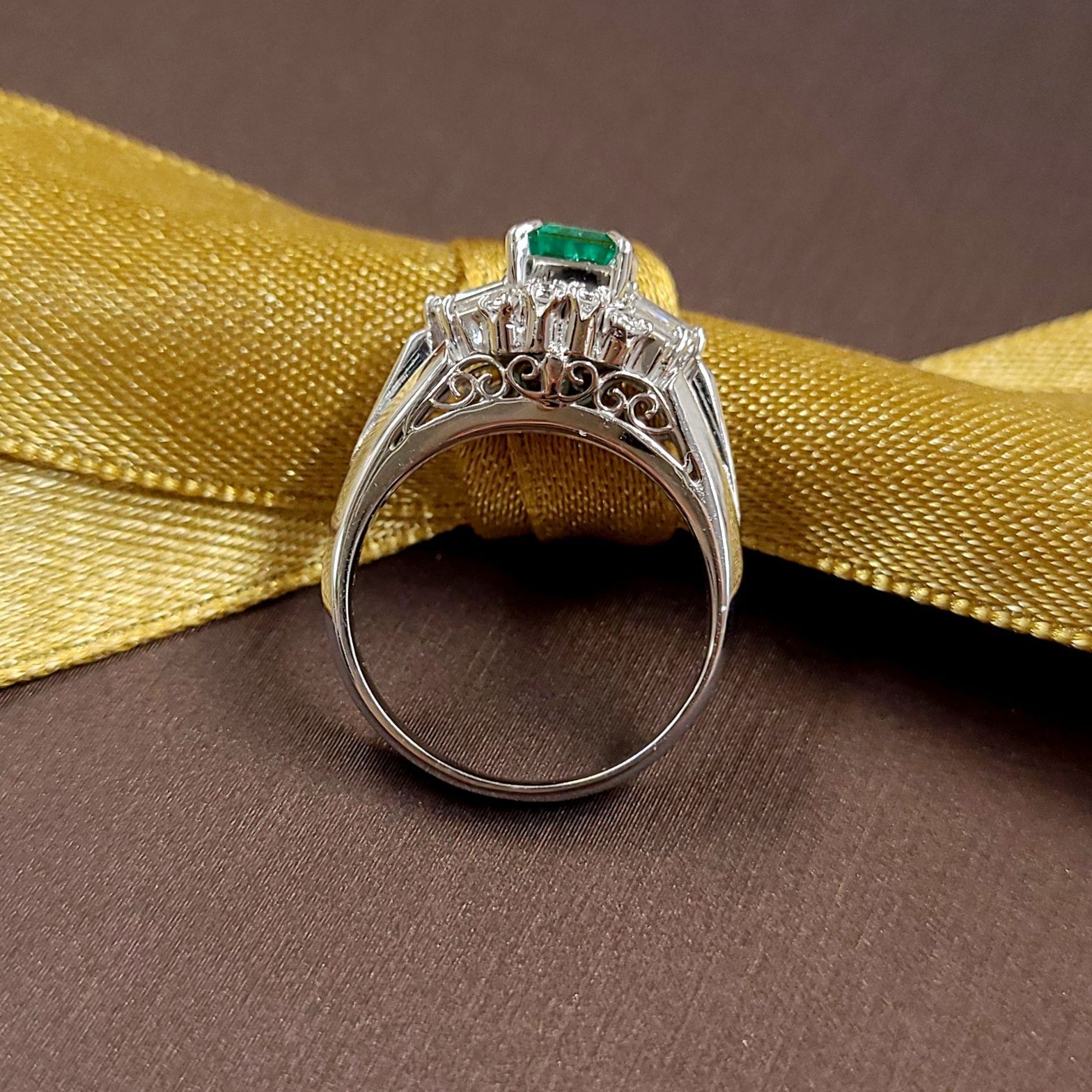 高品質！コロンビア産0.5ct エメラルド ダイヤモンド プラチナ リング 