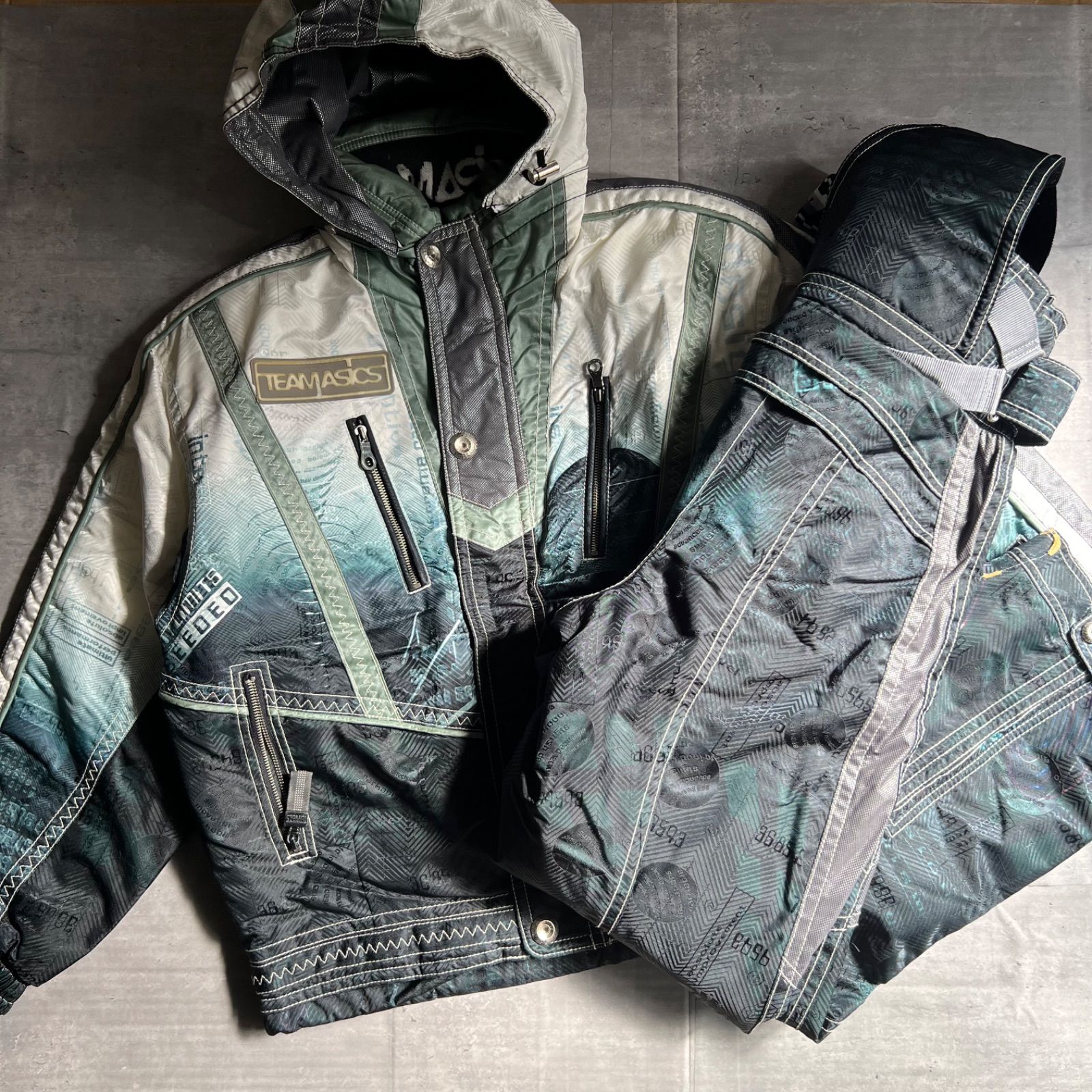 asics TEAM asics アシックス 日本製 ヴィンテージ グラフィックデザイン スキーウェア セットアップ ウィンタースポーツ アウトドア Lサイズ