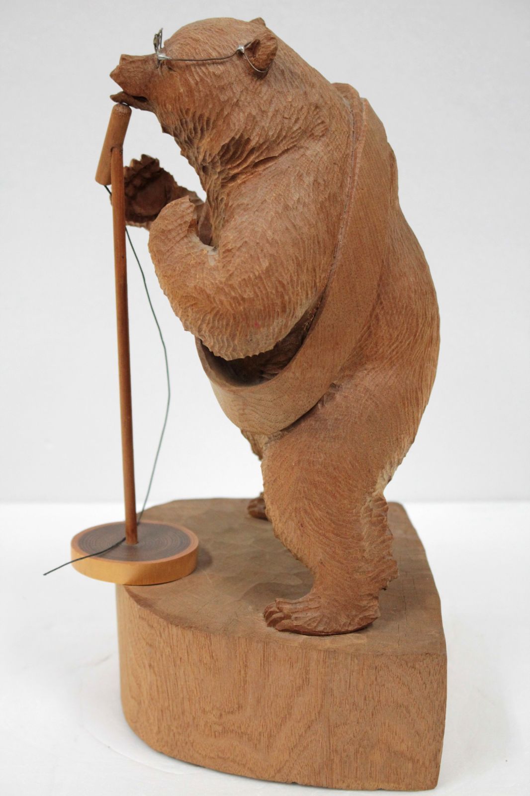 藤戸竹喜 「応援演説のクマ」 木彫り - メルカリ