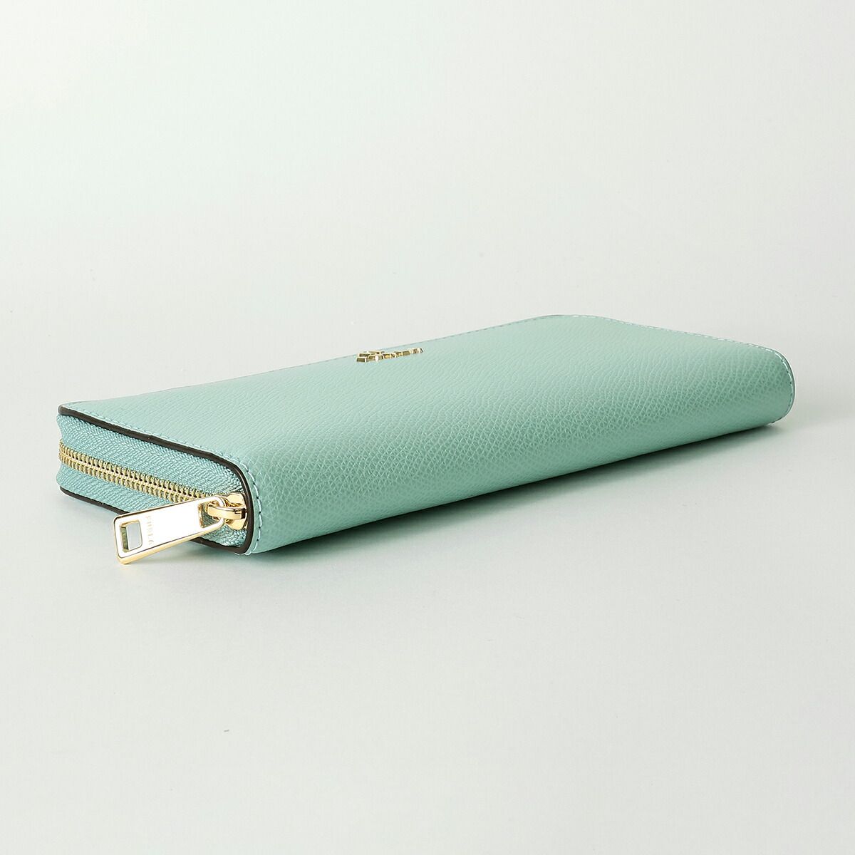 新品 フルラ FURLA 長財布 カメリア XL ZIP AROUND WALLET アクアマリン 新品 フルラ FURLA 長財布 カメリア XL ZIP AROUND WALLET アクア