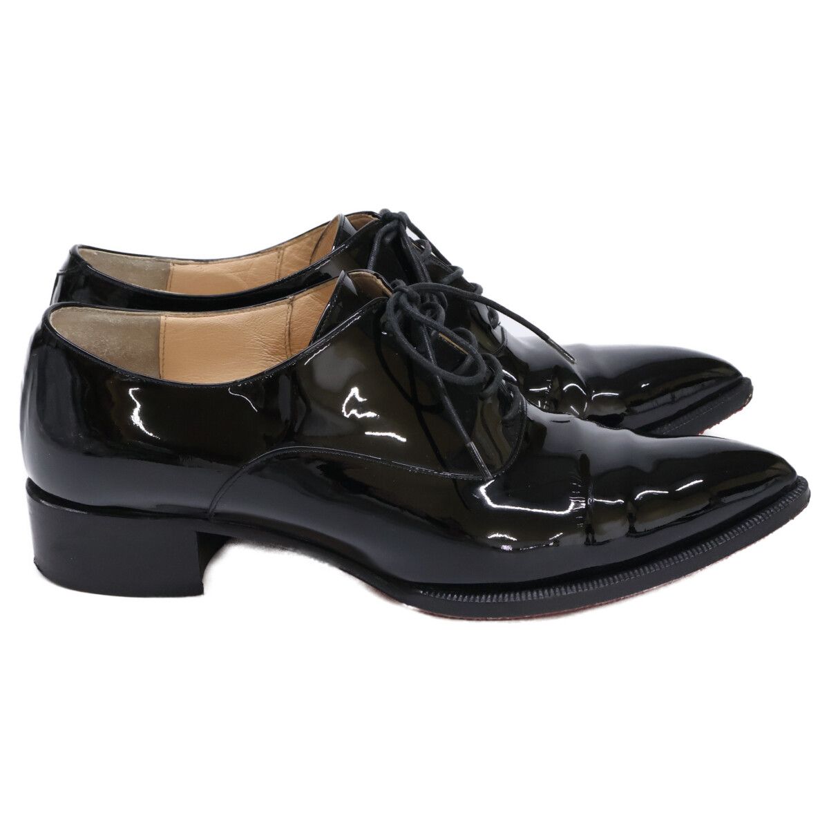 ポインテッドトゥシューズ