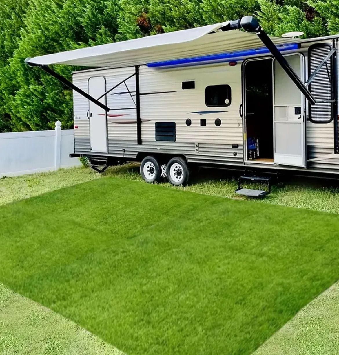 【新着商品】バルコニー ベランダ 屋上 耐候級最上位5級 テラス U字固定ピン12本入り 水よけ 90幅 マンション 芝丈30mm ペット 0.9×5m 芝生 人工芝 CY6B-3095P(GR) [ガーデンマスター]