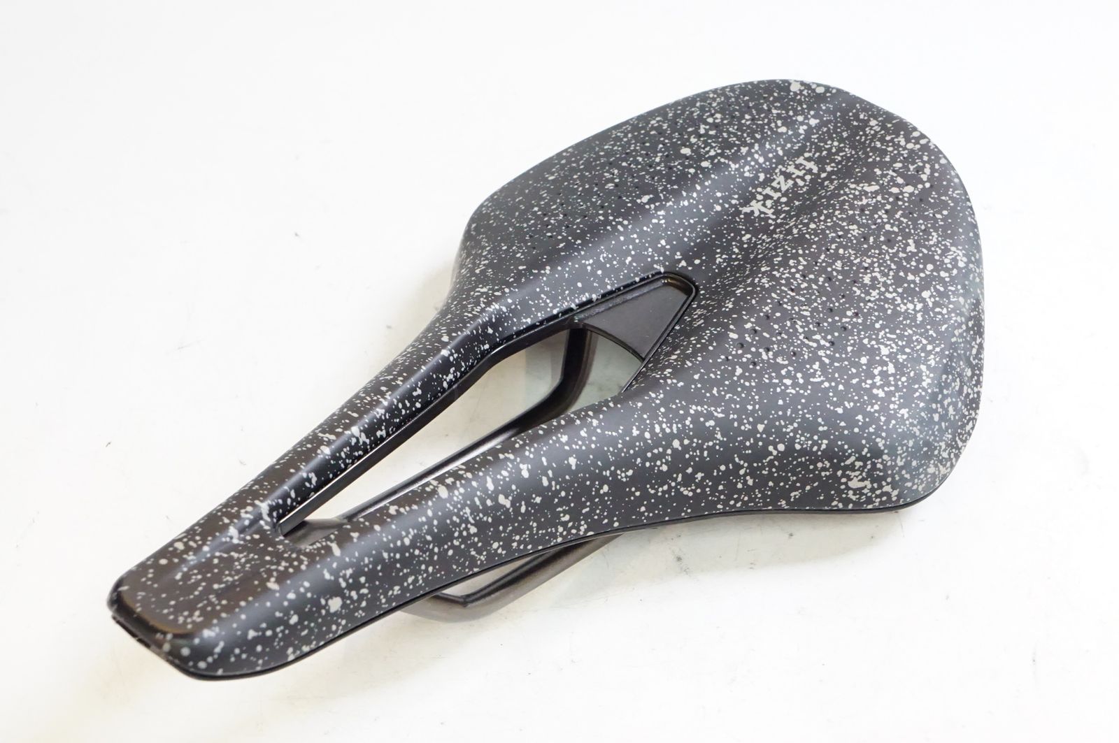 パーツ fizik ARGO TEMPO R3 160mm フィジーク サドル ARGO TEMPO R3 フィジーク ARGO R3 サドル 黒 160mm