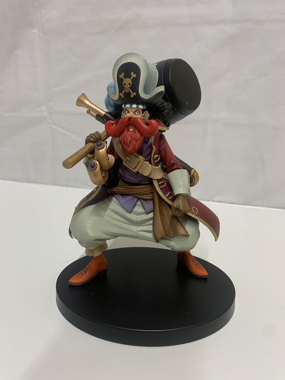 ONEPIECE フィギュア サンジ ゾロ ルフィー ウソップ 4体セット ONEPIECE フィギュア サンジ ゾロ ルフィー ウソップ 4体セット