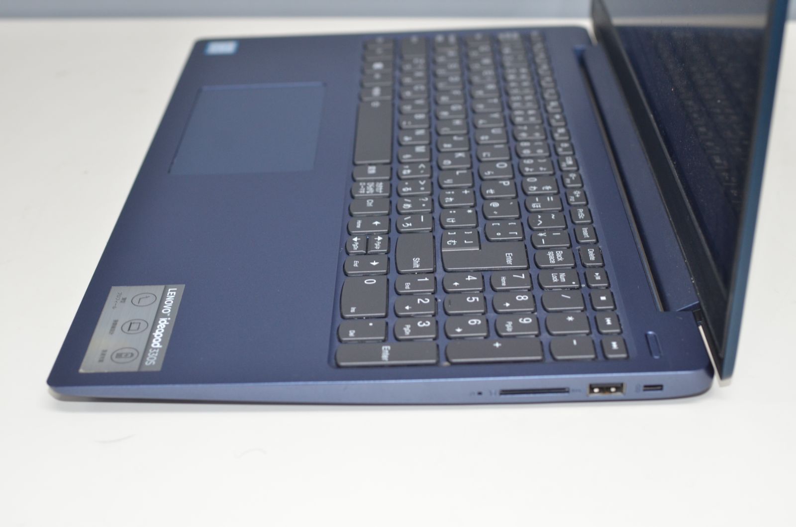 ジャンク品ノートパソコン LENOVO Ideapad 330S-15IKB core i7-8550U