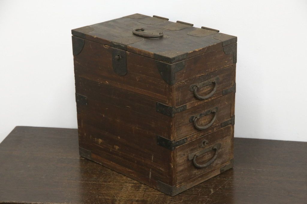 WACHI FIELD ダヤン彫刻付木製収納箱 Amazon | [わちふぃーるど] 猫の