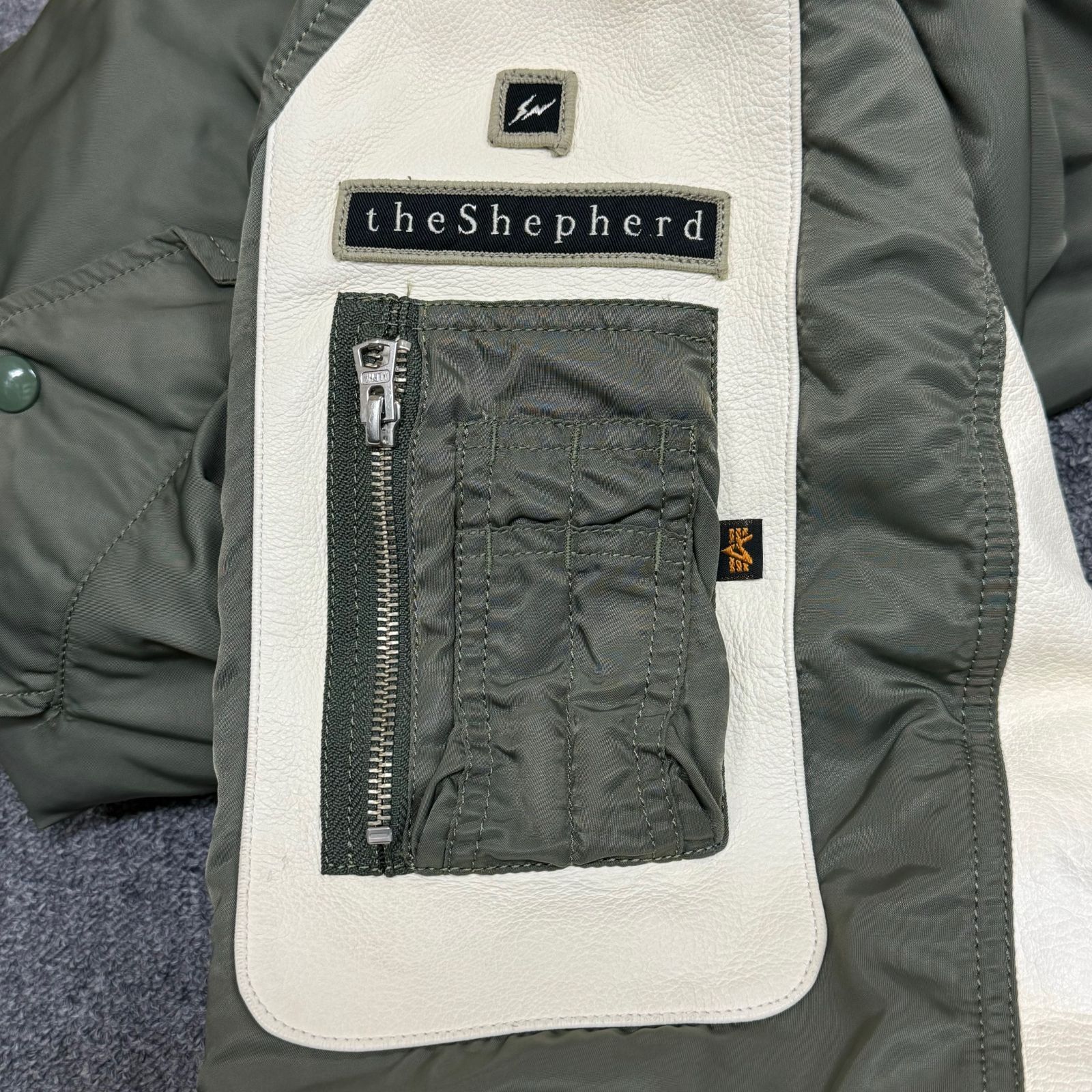 The Shepherd UNDERCOVER×FRAGMENT DESIGN×ALPHA INDUSTRIES MA The Shepherd UNDERCOVER×FRAGMENT DESIGN×ALPHA INDUSTRIES MA