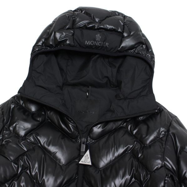 MONCLER(モンクレール) ダウン 楽天市場】モンクレール ダウンジャケット コート ブラック