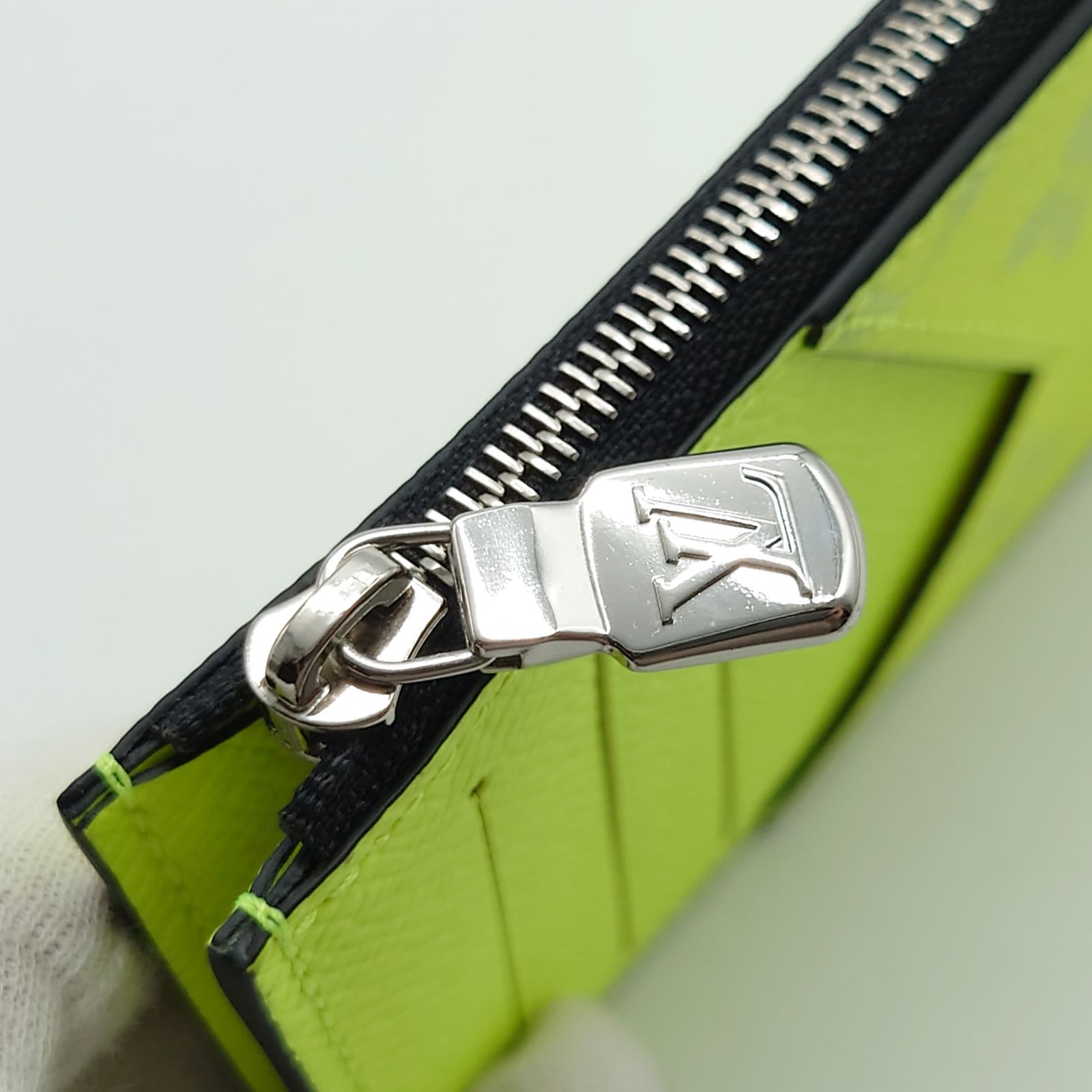 ルイヴィトン Louis Vuitton LV タイガラマ コインカードホルダー 財布