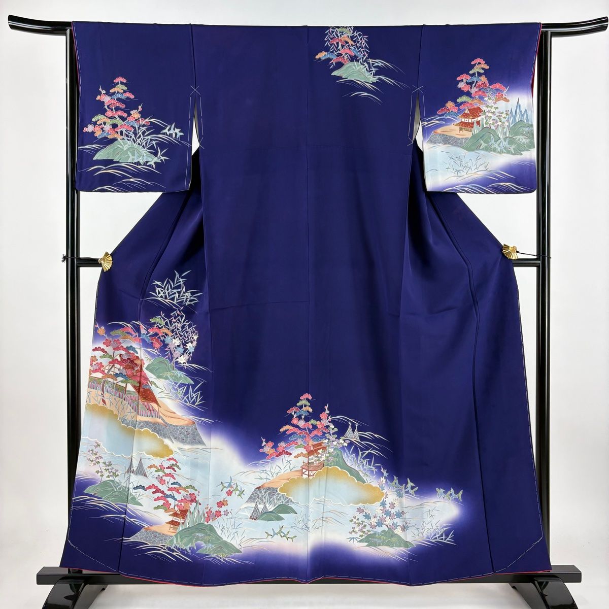 作家物　落ち着いた紺紫色　松竹梅柄の訪問着 作家物 落ち着いた紺紫色 松竹梅柄の訪問着 作家物 落ち着いた紺