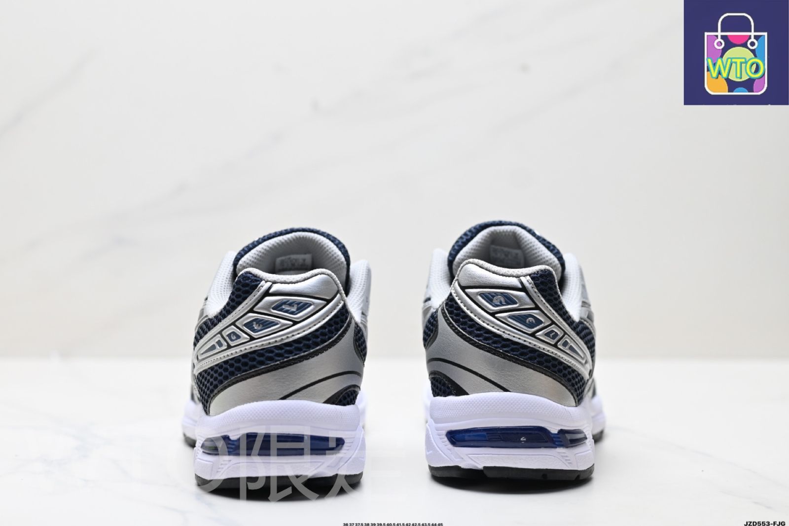 ASICS アシックス