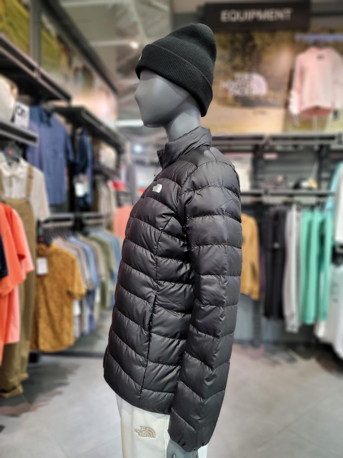 ☆新品未使用☆ The North Face ザノースフェイス Light Down Jacket