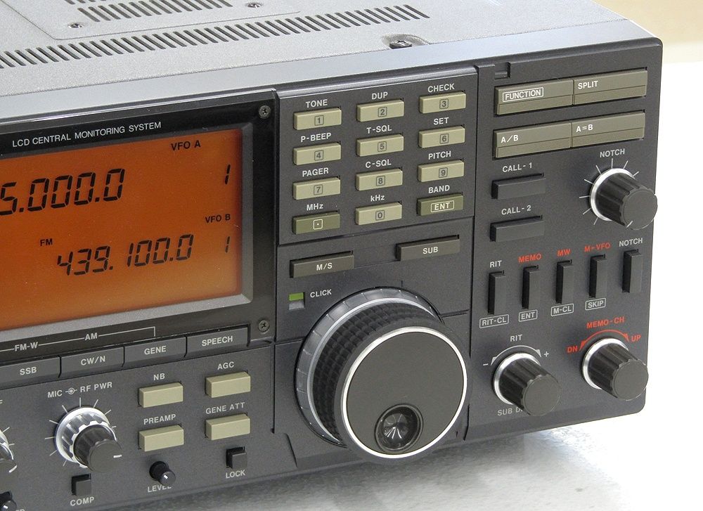 MHzオールモードトランシーバー
