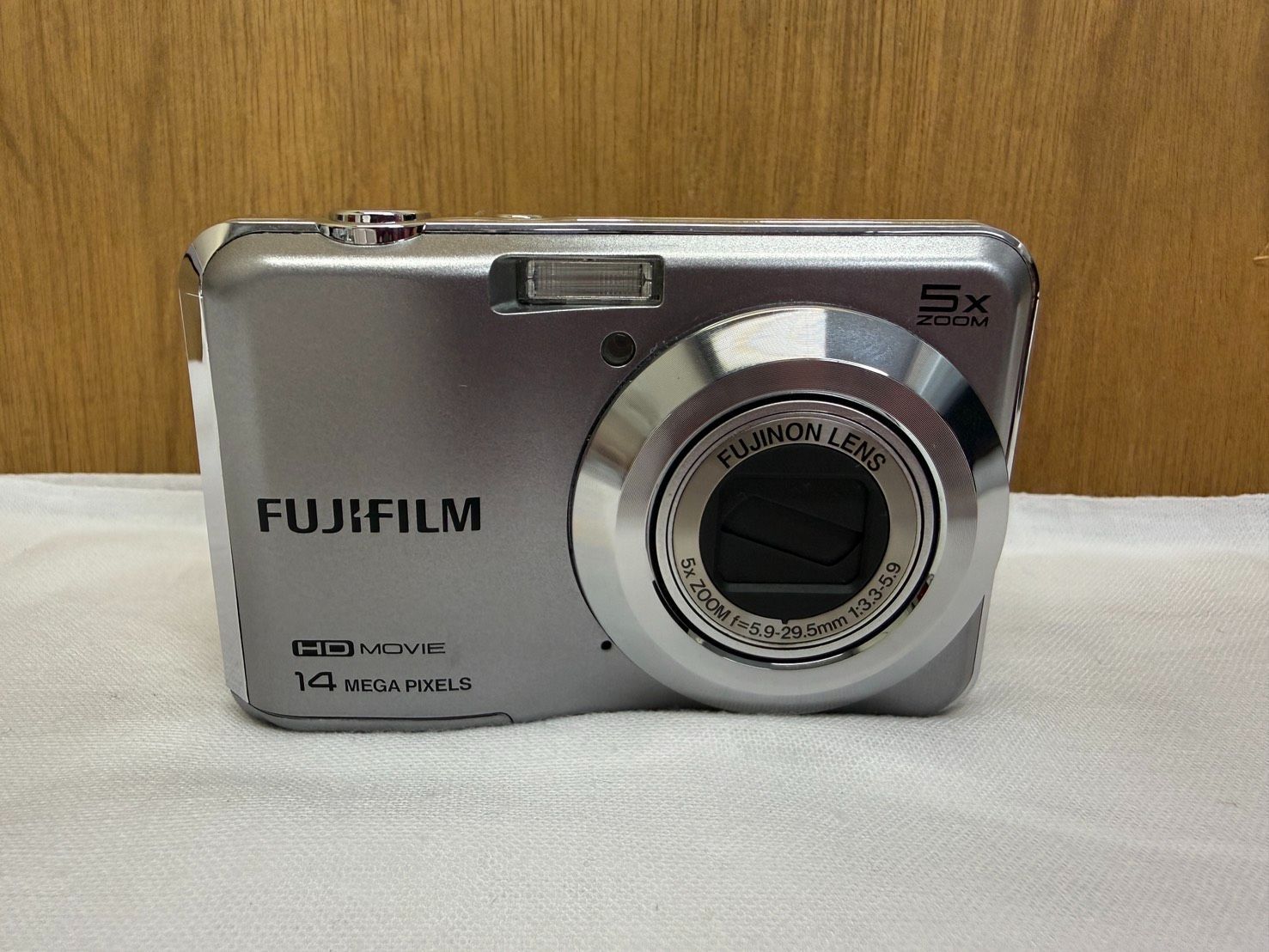 カメラ】高性能デジカメ FUJIFILM FinePix AX600 デジタルカメラ 