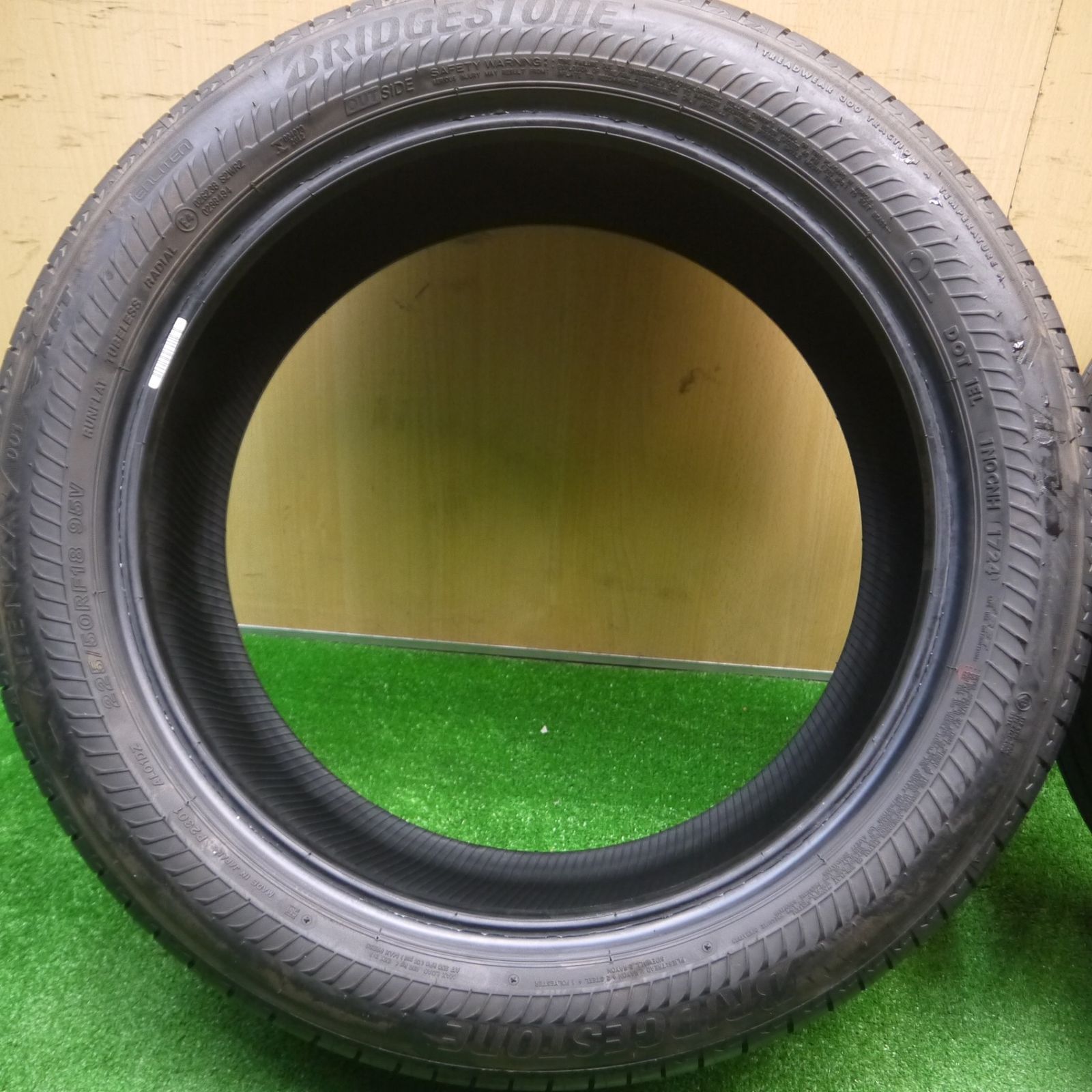 送料無料] 新車外し！24年☆225/50R18 ブリヂストン アレンザ 001 RFT 